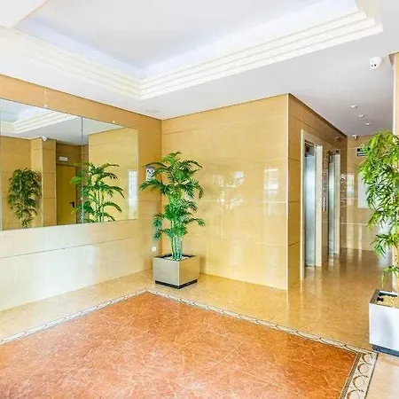 Inftour Amatista 9 아파트